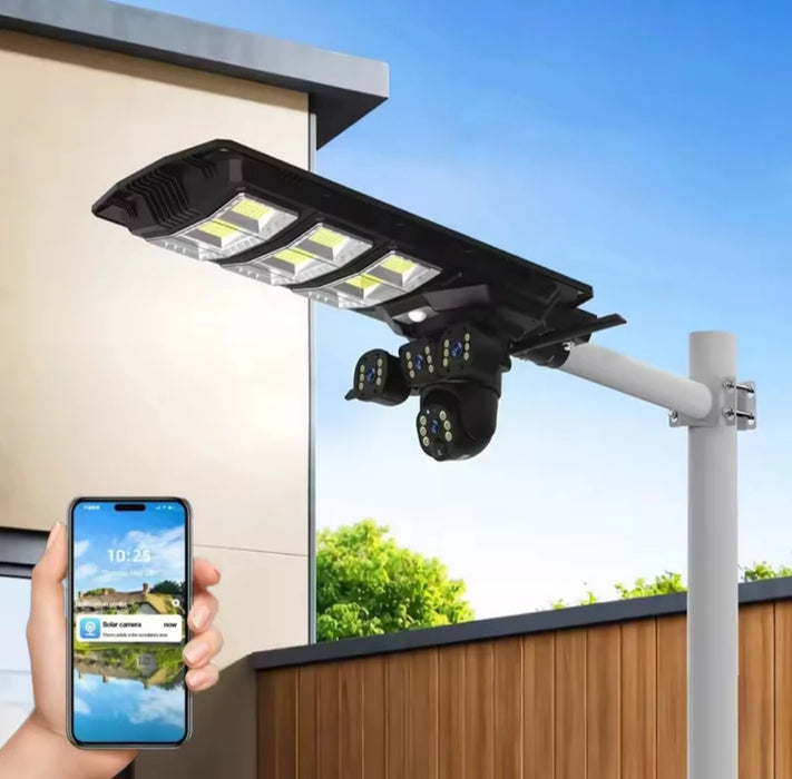 Lampadaire avec caméras de surveillances