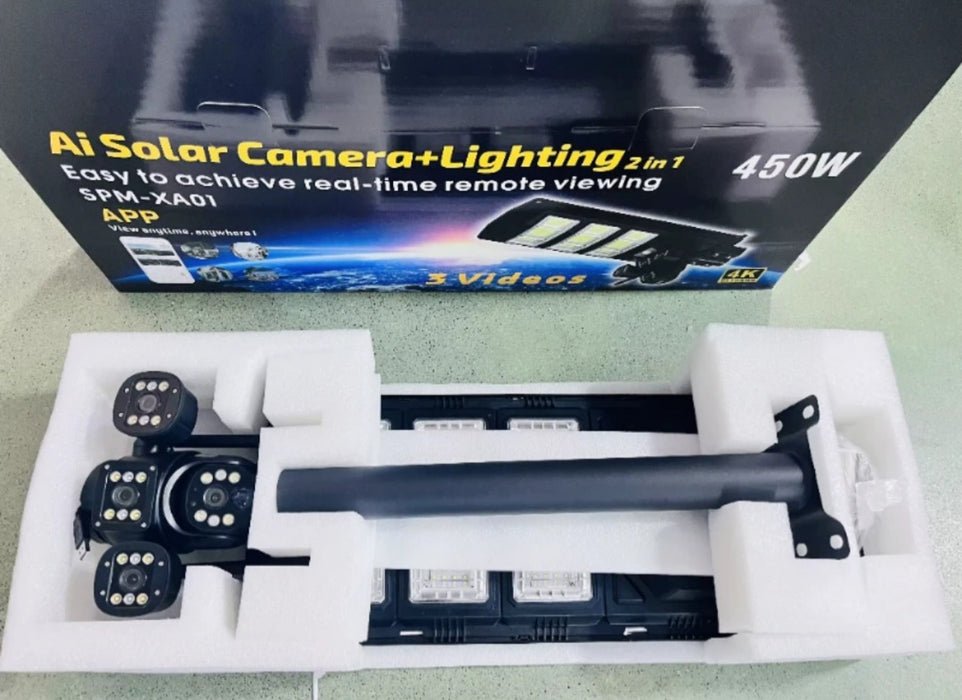 Lampadaire avec caméras de surveillances